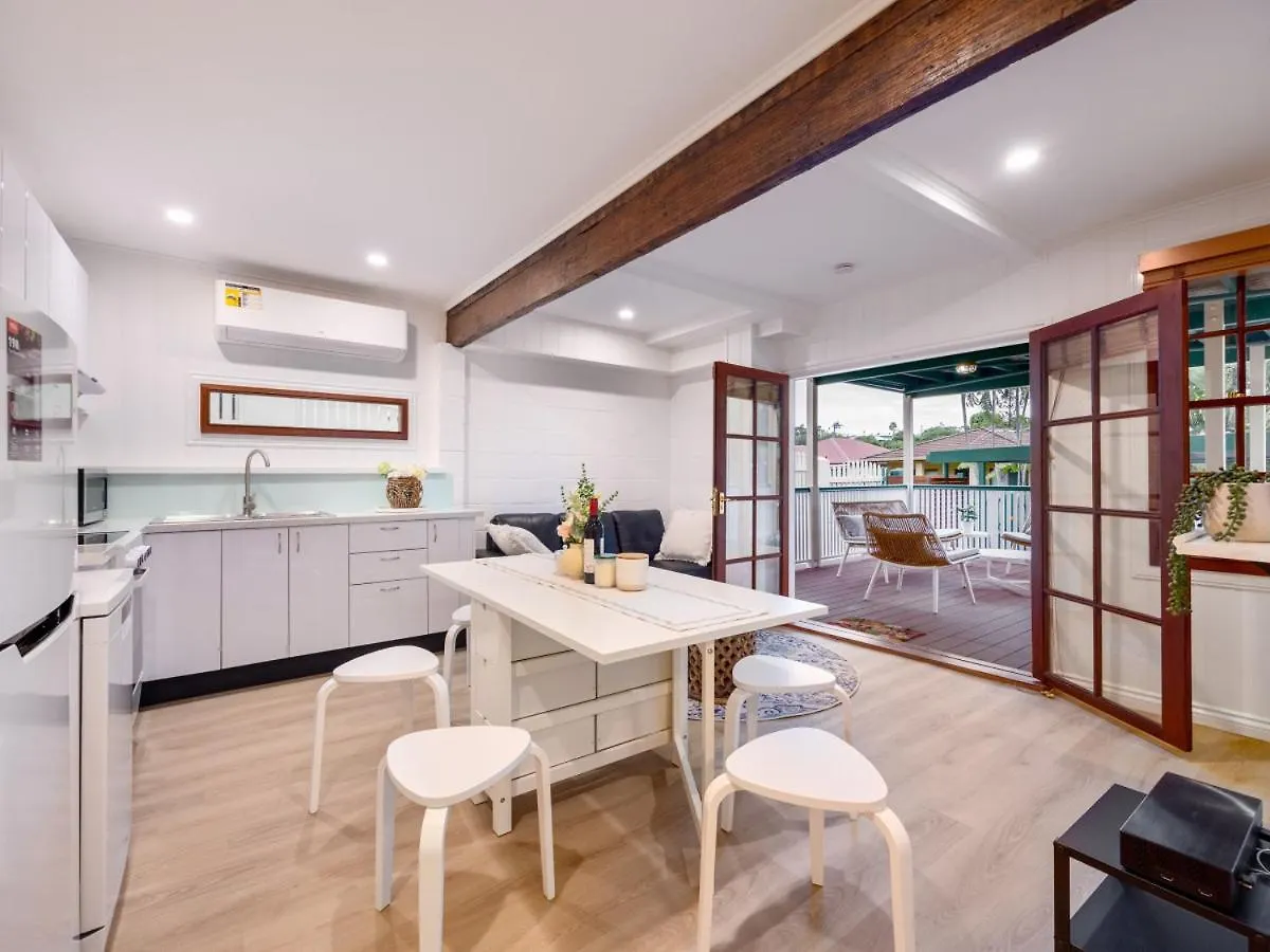 Holiday home Serene 3 Bedroom Inner City Retreat Highgate Hill Brisbane Australia